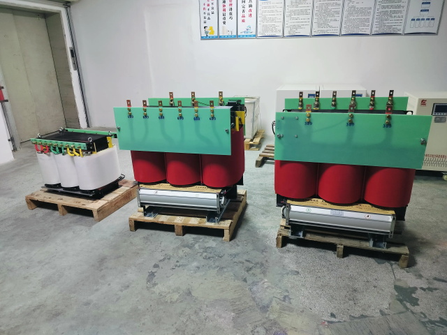 咸安KS11-1000KVA矿用变压器
